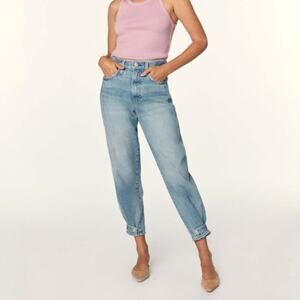 AMO Loving High Rise Cropped Tapered Leg Jeans in Gratitude Size 26 NEW